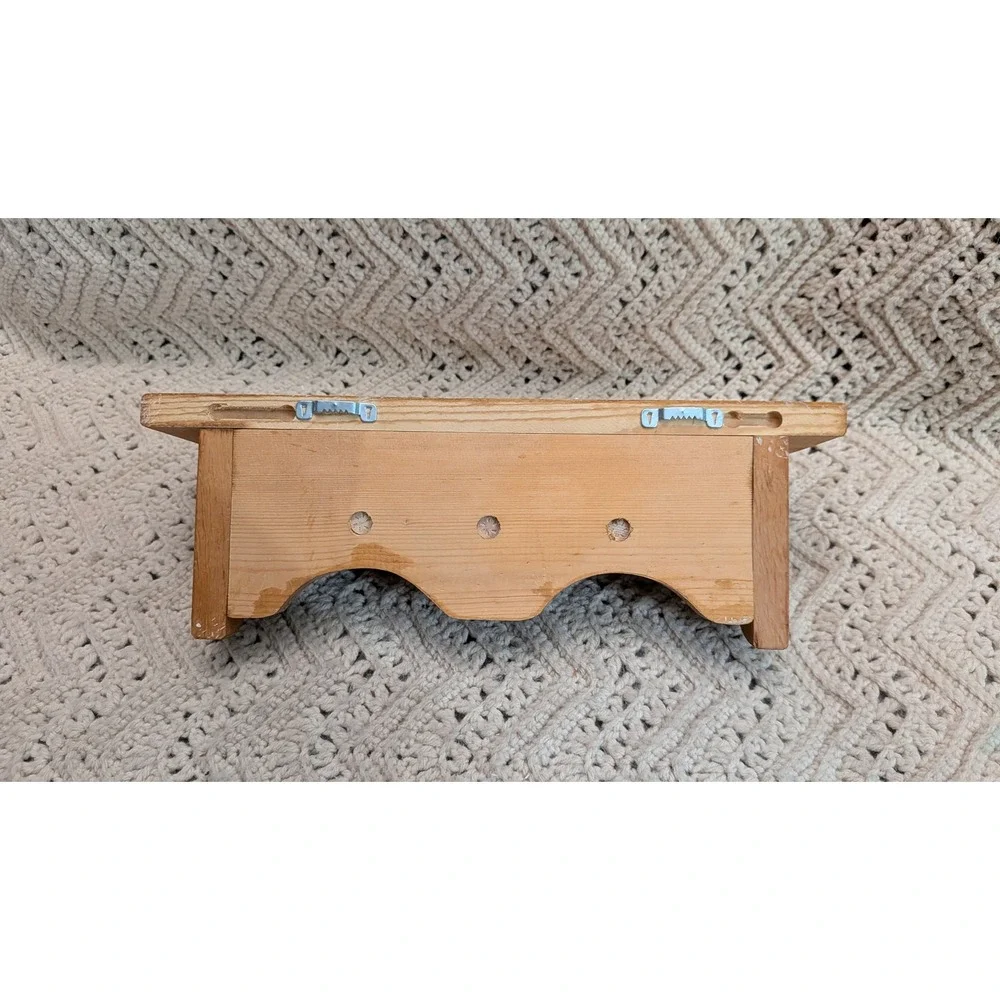 Vintage Wood Wall Shelf with 3 Hanging Pegs Scalloped Edge Entryway Decor 15in